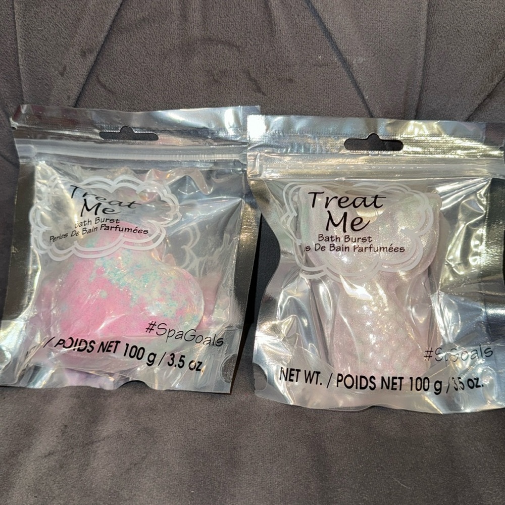 2 Treat Me Bath Bursts bundle